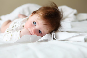 beautuful redhair infant