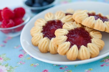 Cookies filled with fruit jam