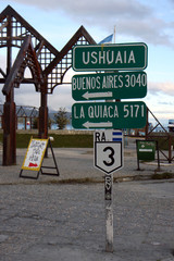 Ushuaia sign, Argentina © Yevgenia Gorbulsky