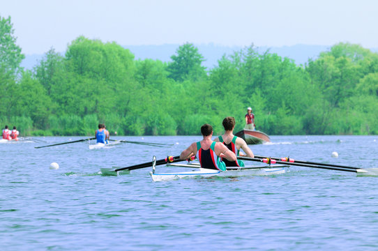 Regata di canotaggio