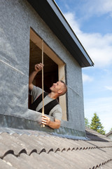 dachdecker vermisst ein fenster