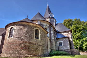 Fototapeta na wymiar HDR de l'église de Balleroy