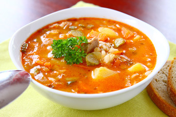 Graupensuppe