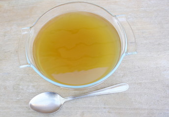 cocotte de bouillon de légume