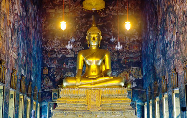 Obraz premium golden buddha
