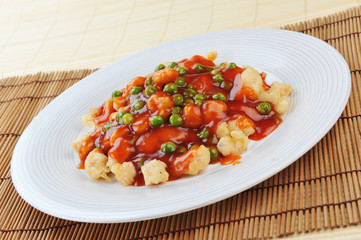 chicken with red sauce