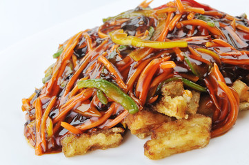 chicken with red sauce