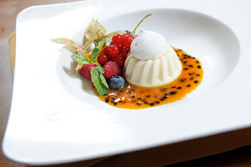 ice cream with fresh berries, fruit