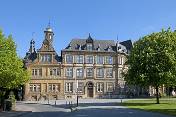 Fototapeta na wymiar Ratsgymnasium w Bielefeld