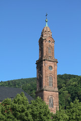 Fototapeta na wymiar Kirchturm der Jesuitenkirche in Heidelberg