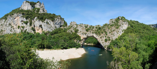 Fototapeta na wymiar Pont d'Arc - panorama 180 °