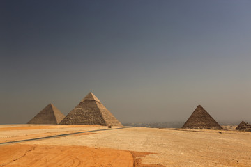 Fototapeta na wymiar Pyramides of Keops