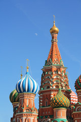 Fototapeta na wymiar St. Basil's Cathedral at the Red Square in Moscow (Russia)