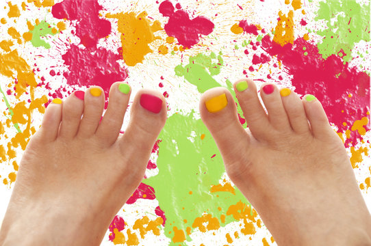 Vernis &agrave; ongle multicolore