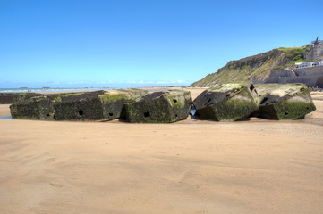 Arromanches - Le port artificiel et ses caissons Phoenix