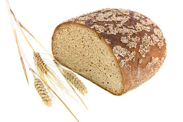 Brot mit Weizenähren