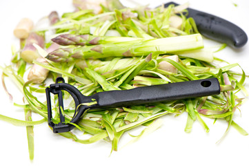 asparagus peeling