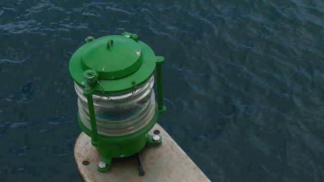faro o lanterna