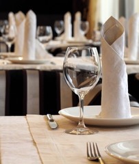 Table setting in restaurant