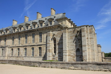 Fototapeta na wymiar Bâtiment au château de Vincennes