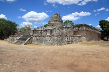 Fototapeta na wymiar El Caracol, świątyni w Chichen Itza, Meksyk