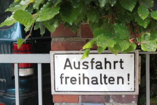Ausfahrt freihalten