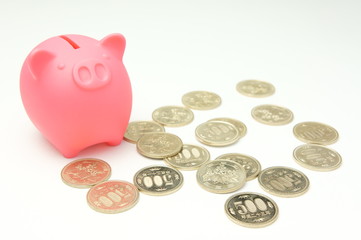 豚の貯金箱500円