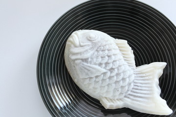 Japanese confectionery, Taiyaki in White