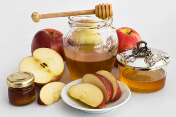 honey with  sweet apple for  jewish new year