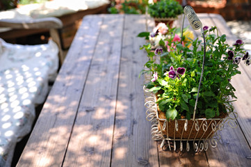 花のバスケット