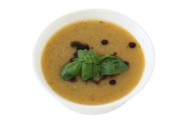 vegetable soup with basil