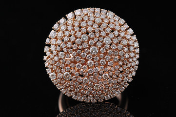 diamond ring with reflection
