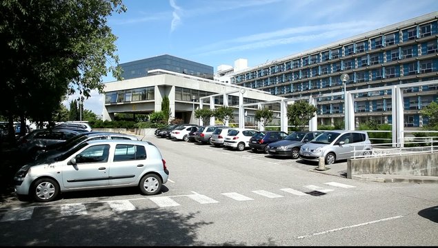 Медицинский центр города Валенсия, Франция.