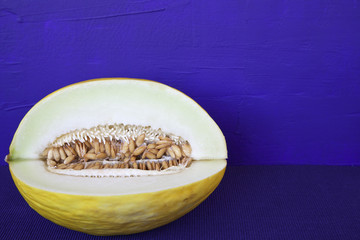 Honigmelone aufgeschnitten