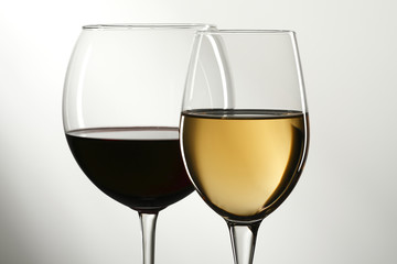 red and white wine