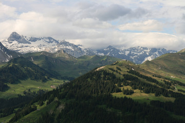 Fototapeta na wymiar Massif du Wildstrubel