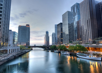 Obraz premium HDR z Chicago wczesnym rankiem