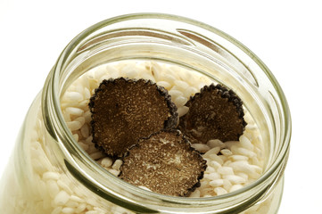 Tartufi nel vaso di riso