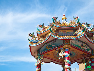 Fototapeta premium Chinese temple with blue sky