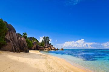 Naklejka premium Beach Source d'Argent at Seychelles