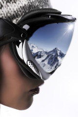 skieuse et les sports d'hiver - 32966735