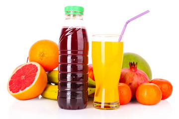 Obraz na płótnie Canvas Orange juice and citrus fruits isolated on white