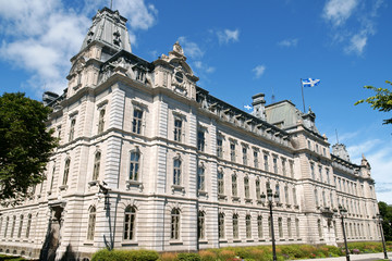 Fototapeta na wymiar Parliament of Quebec