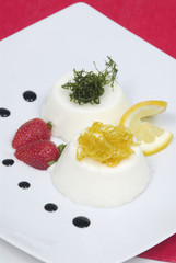panna cotta agli agrumi