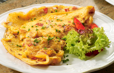 Omlette Paprika und Salat