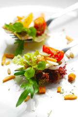 salat - nüsse - körner