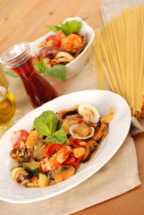 SPAGHETTI CON ZUPPA DI PESCE 2