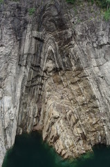 Gefaltetes Gestein aus der Urzeit