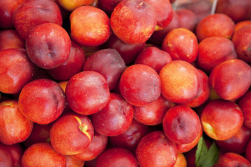 Peaches market