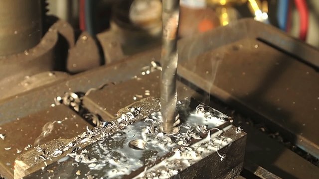 Drilling in Metal